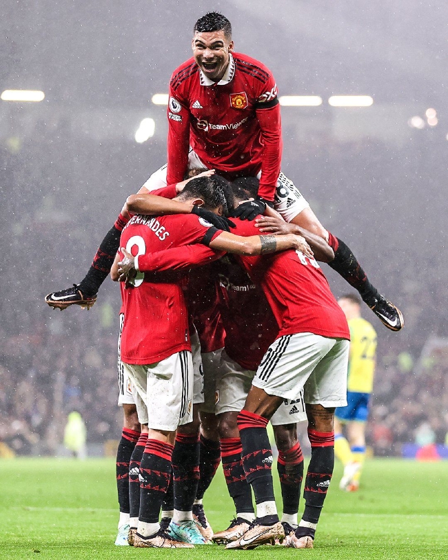 够如前辈般 够如前辈般